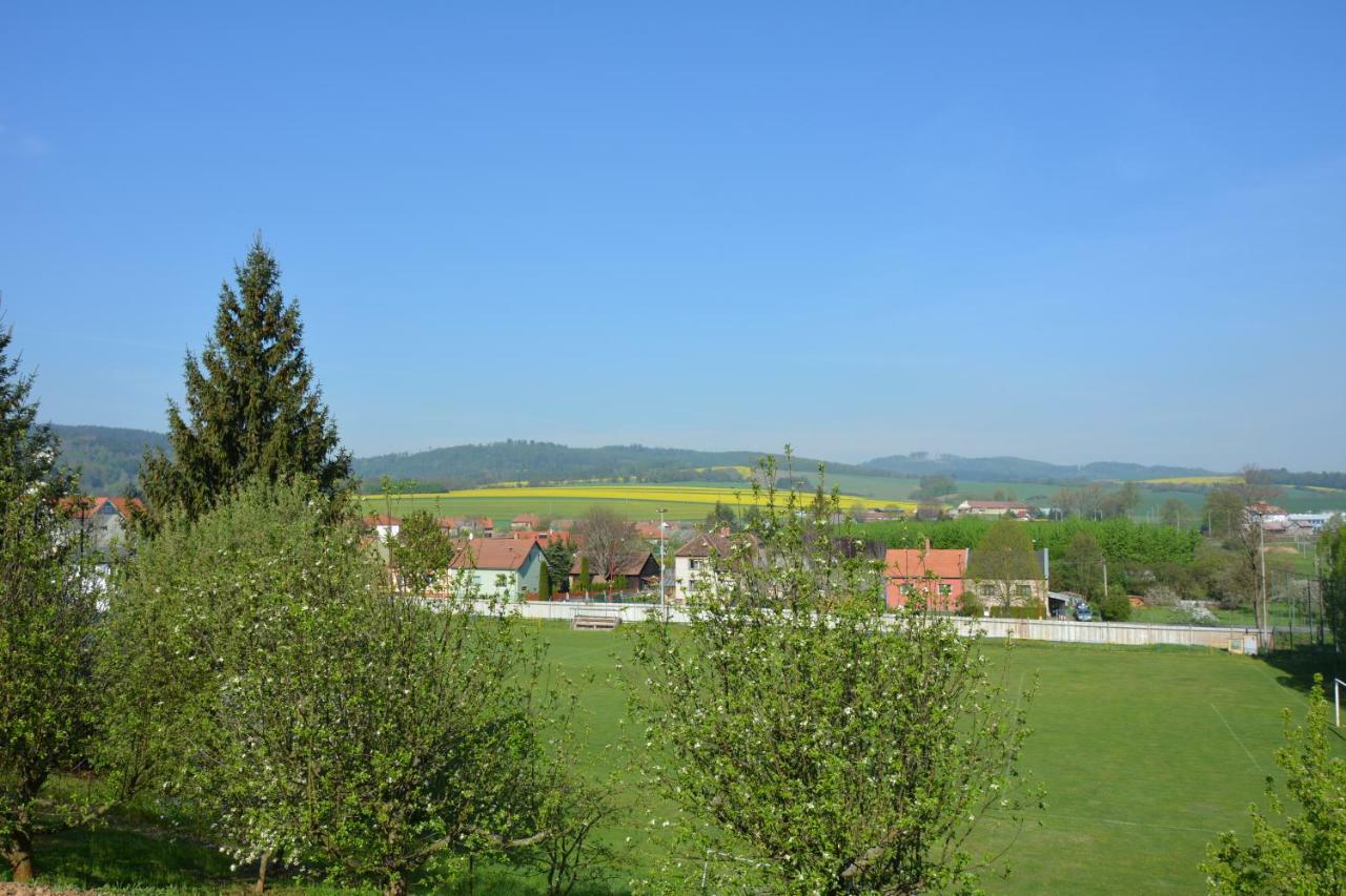 Ubytovani Pod Cimburkem Mestecko Trnavka Exterior photo